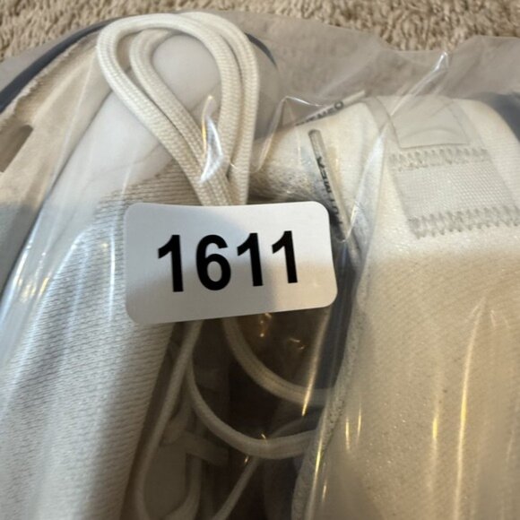 On Cloudstratus Shoes Womens Size 8.5 CloudTec Running Athletic Swiss Engineered - Picture 9 of 9